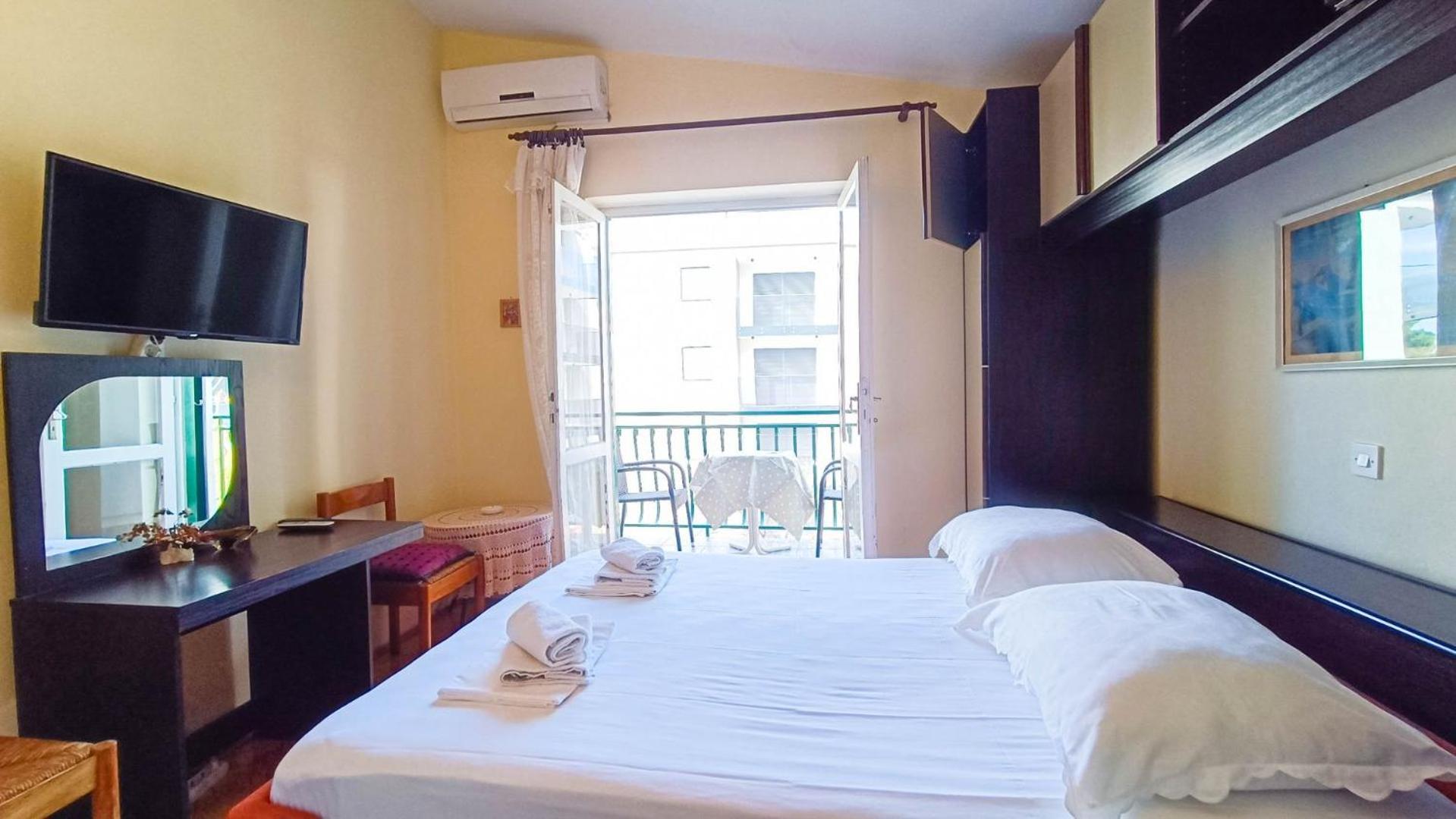 Apartments Ines - 15 Meters From The Beach Promajna Εξωτερικό φωτογραφία