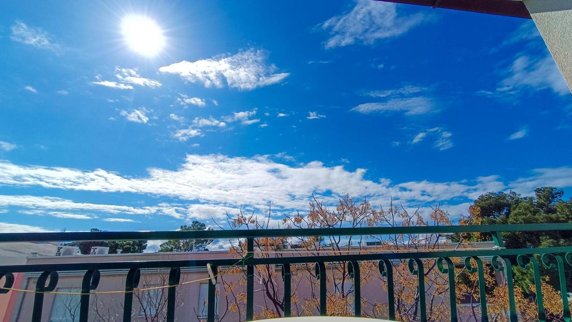 Apartments Ines - 15 Meters From The Beach Promajna Εξωτερικό φωτογραφία