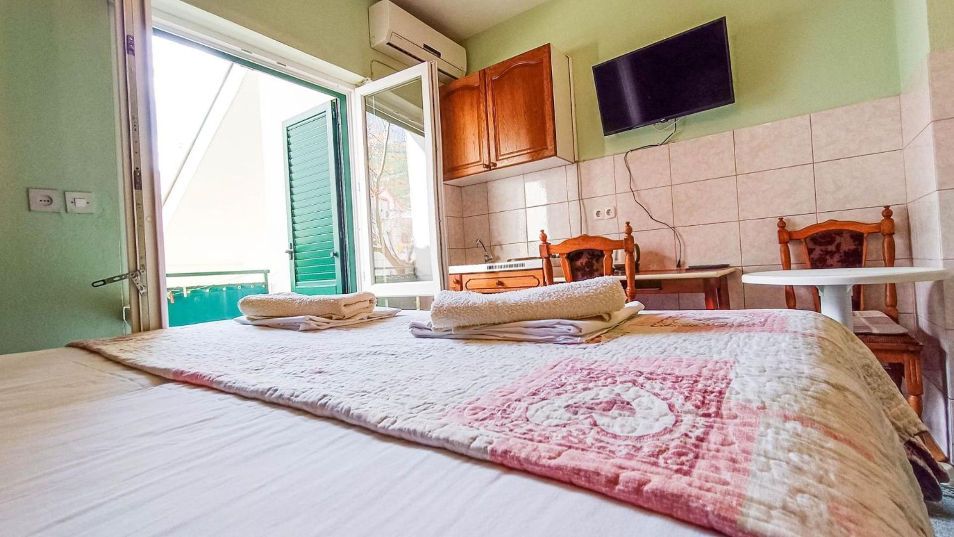 Apartments Ines - 15 Meters From The Beach Promajna Εξωτερικό φωτογραφία