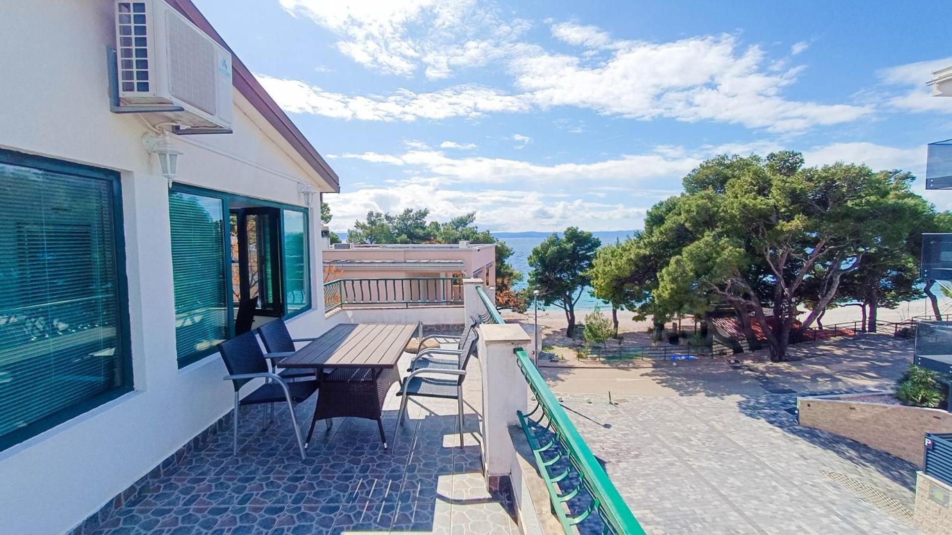 Apartments Ines - 15 Meters From The Beach Promajna Εξωτερικό φωτογραφία